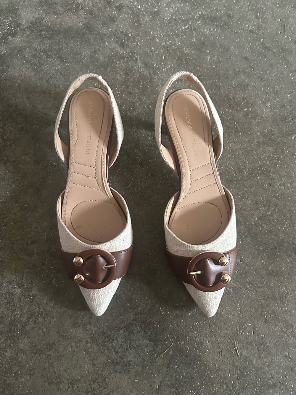Adrienne Vitadini sling back kitten heels